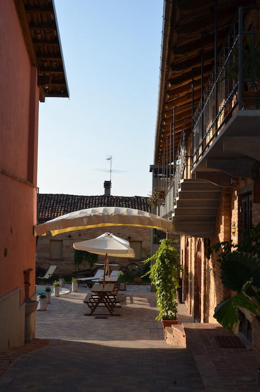La Corte Di Gerardo Tonco Exterior photo